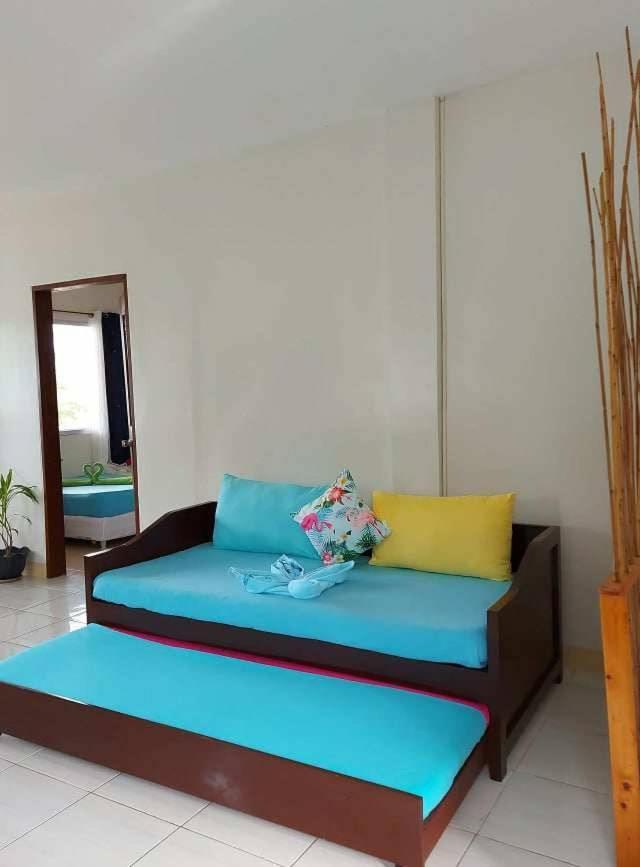 Happy'S Homestay Manoc-Manoc Exterior photo
