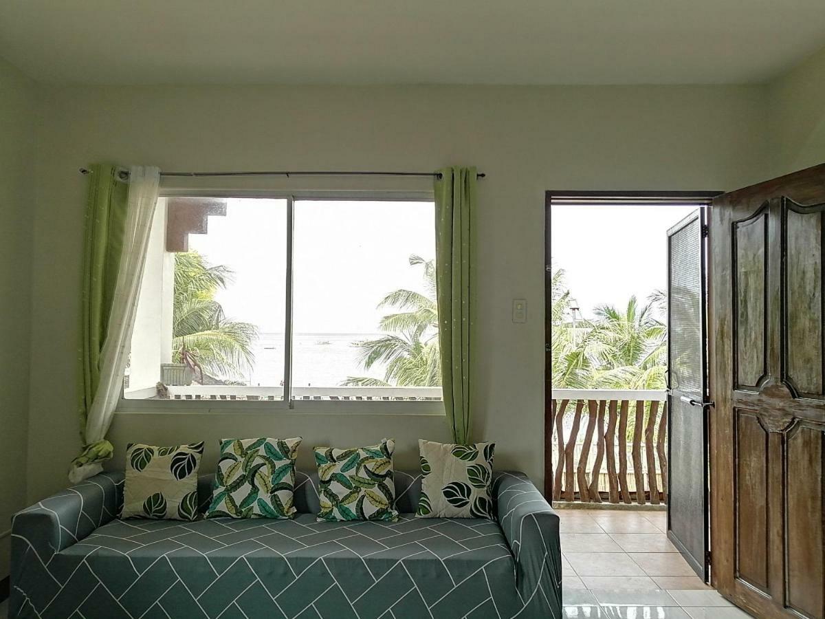Happy'S Homestay Manoc-Manoc Exterior photo